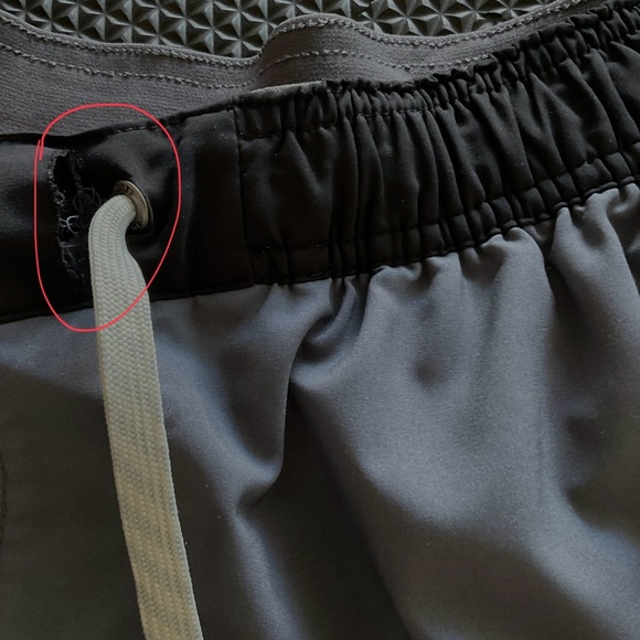 Vuori athletic shorts(see details) - Picture 8 of 8